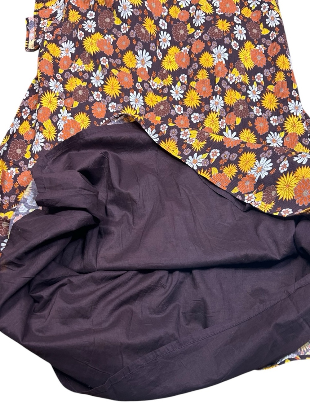 NEW The Hippie Shake Boho Maxi Dress 6 Daisies Trumpet Sleeves Retro Flowy - Picture 8 of 14